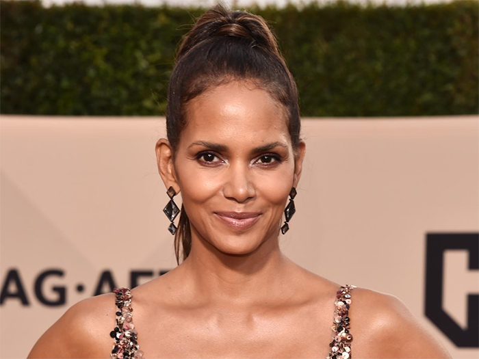 Weird celebrity hacks Halle Berry